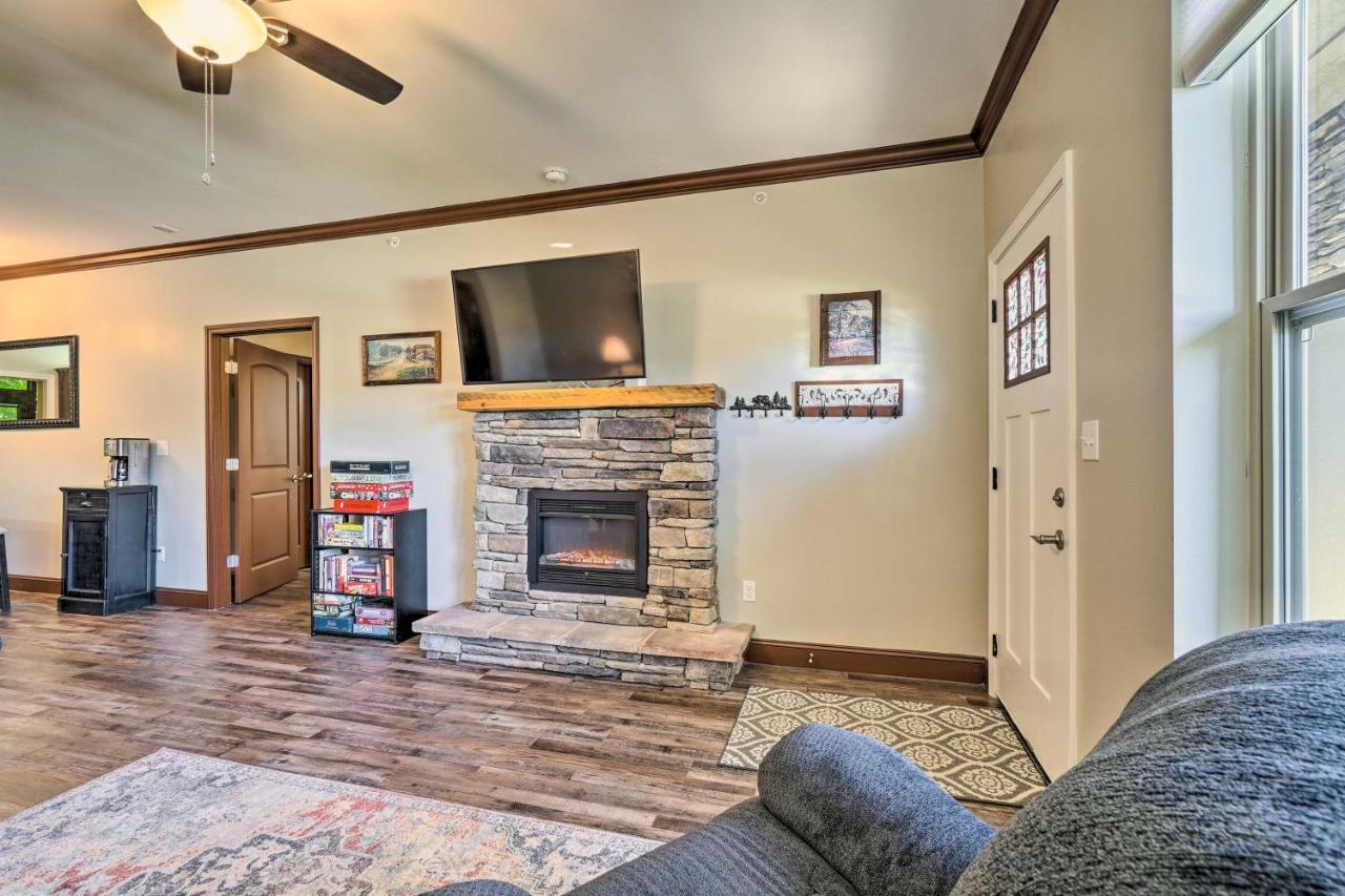 Cozy Townsend Condo, Resort-Style Amenities! エクステリア 写真