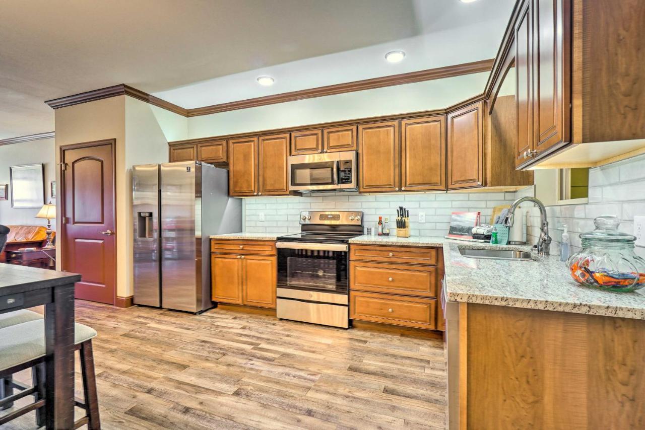 Cozy Townsend Condo, Resort-Style Amenities! エクステリア 写真